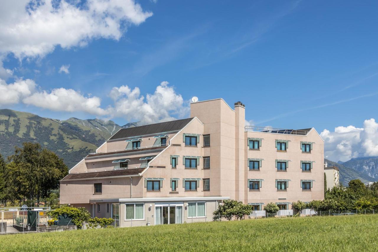 Aviano Palace Hotel Exterior foto